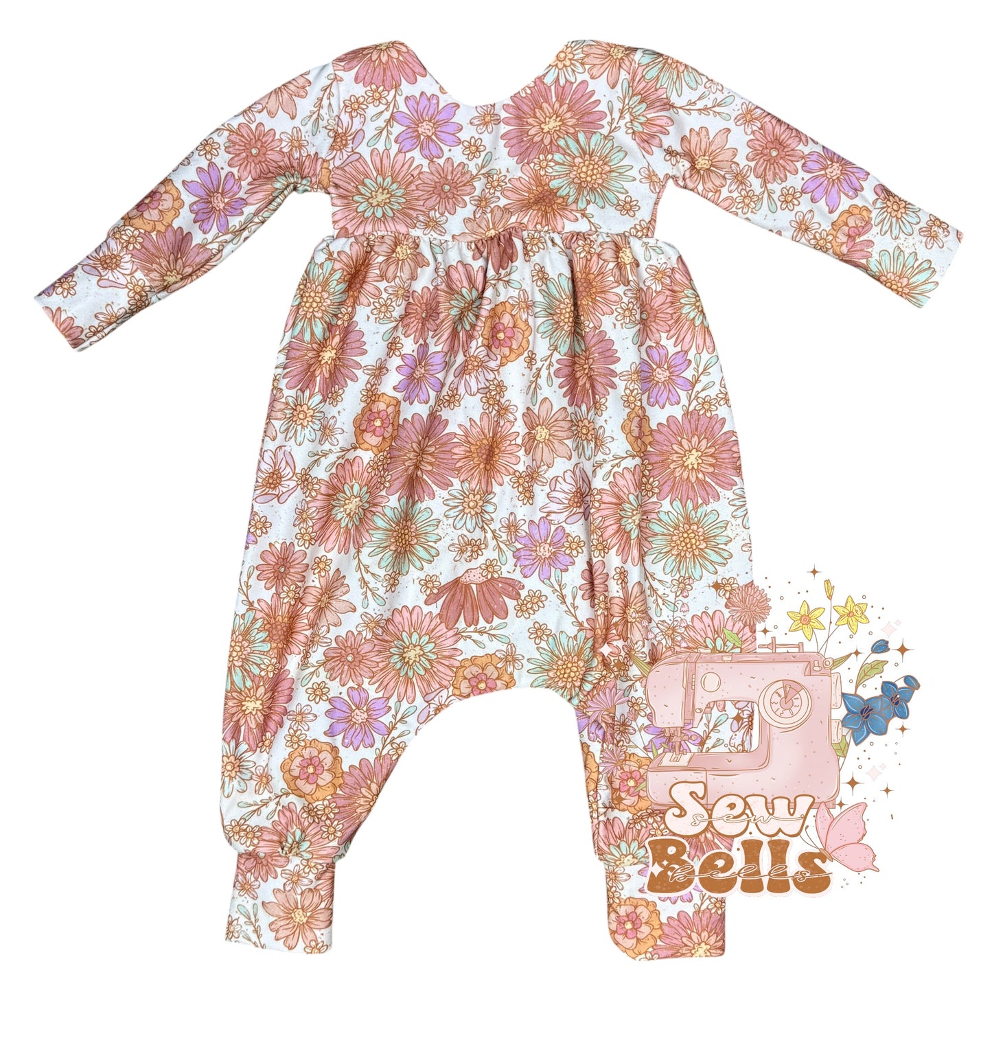 Newborn magnolia romper